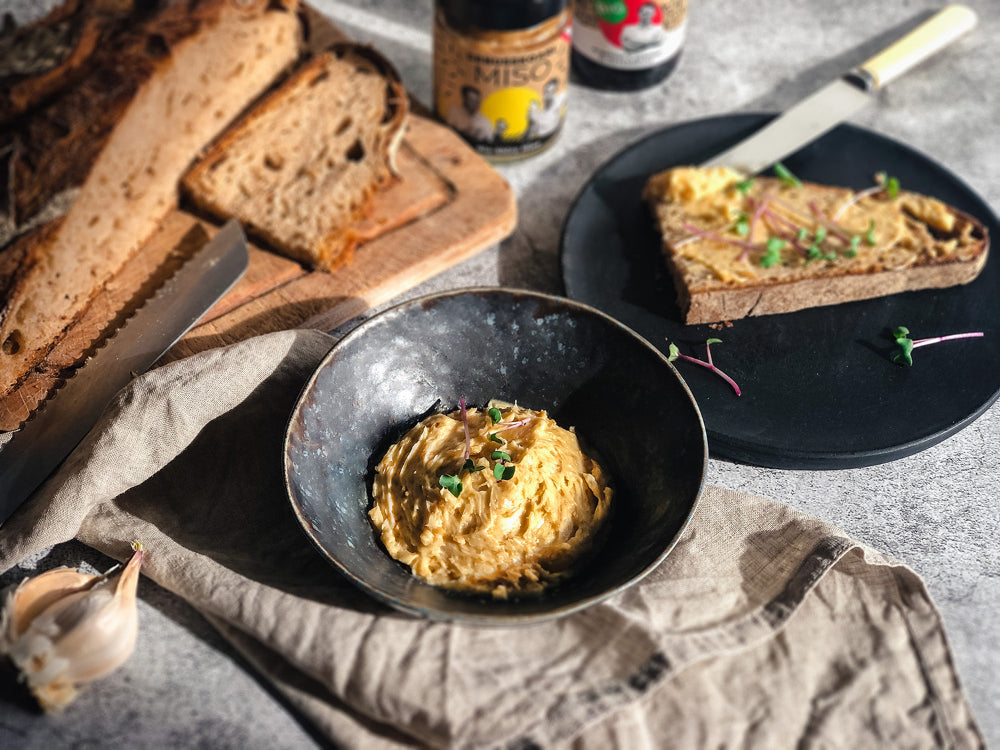 Genusskoarl Miso Butter